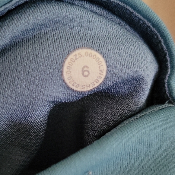 Lululemon Pace Rival High Rise Crop 22" Desert Teal Size 6 EUC - Picture 5 of 5